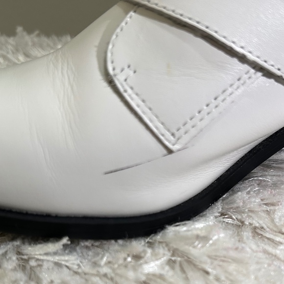 STEVE MADDEN -WHITE  BARK LOW HEEL WESTERN POINTED TOE ANKLE BOOTS - Picture 13 of 16